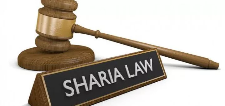 states practicing sharia law in Nigeria